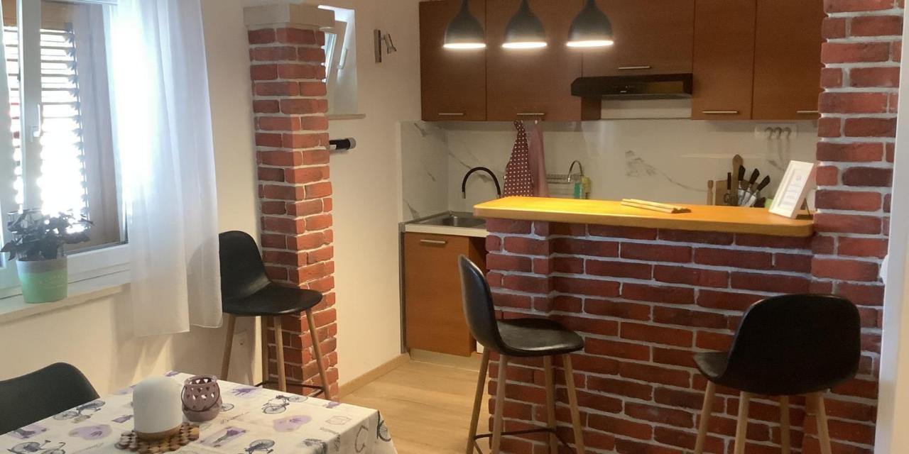 Apartments Grgic Zrnovo Eksteriør bilde