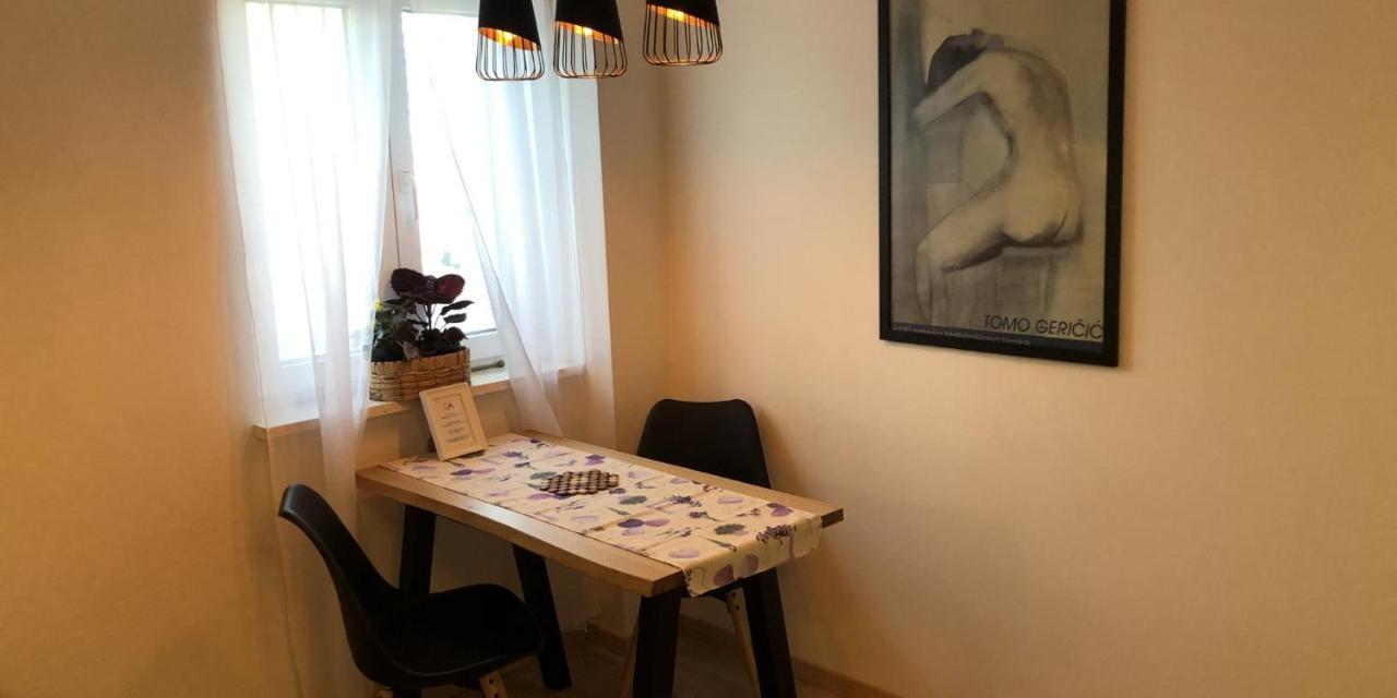 Apartments Grgic Zrnovo Eksteriør bilde