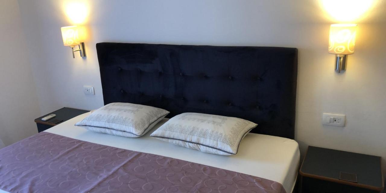 Apartments Grgic Zrnovo Eksteriør bilde