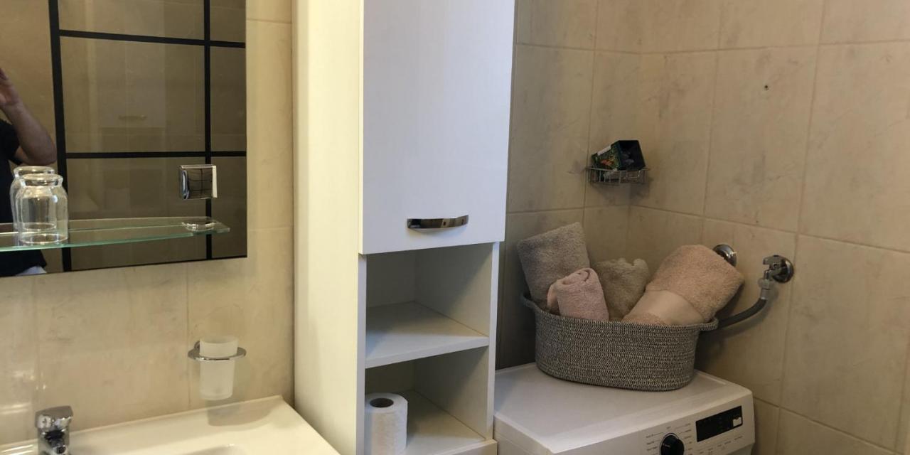 Apartments Grgic Zrnovo Eksteriør bilde