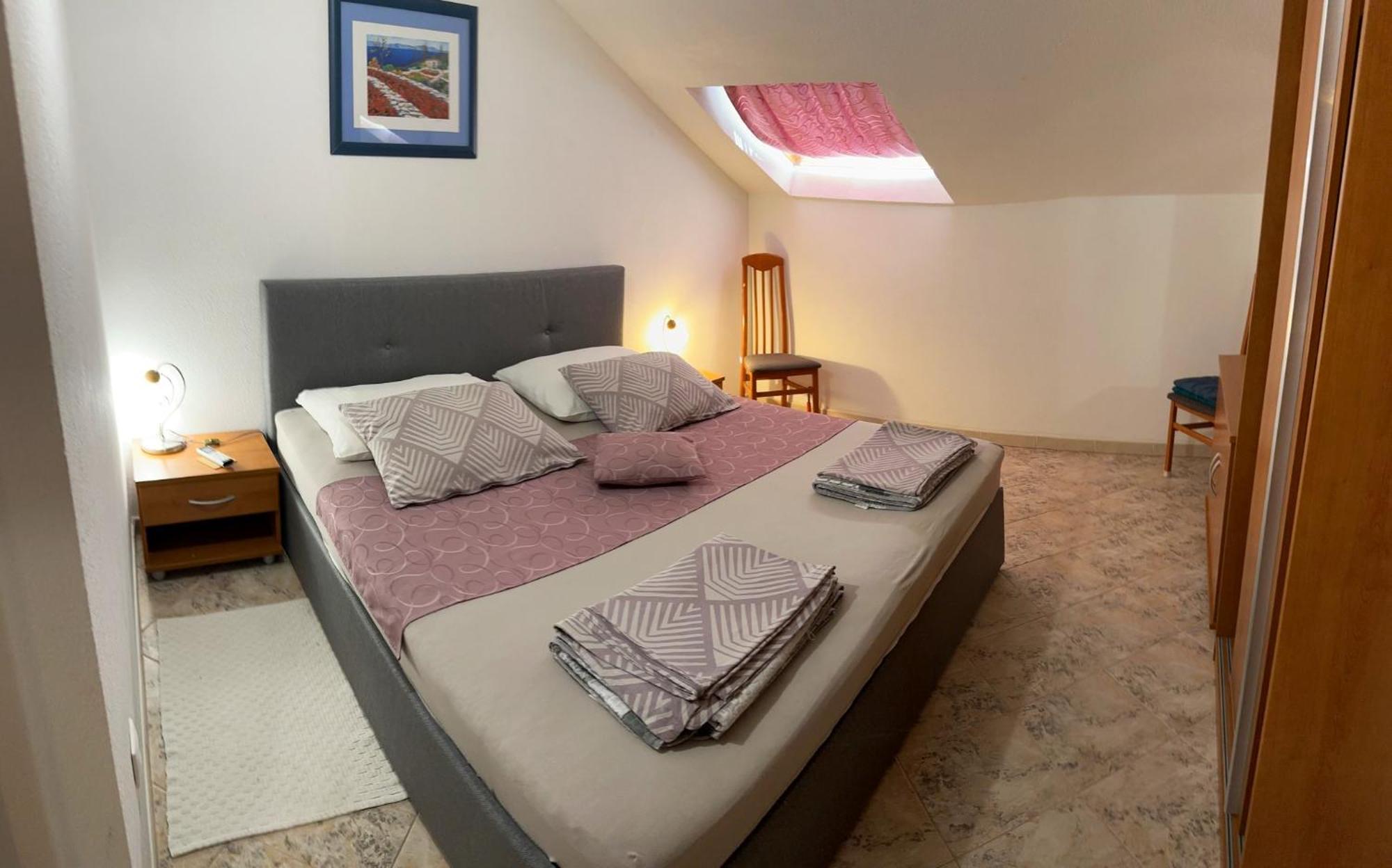 Apartments Grgic Zrnovo Eksteriør bilde