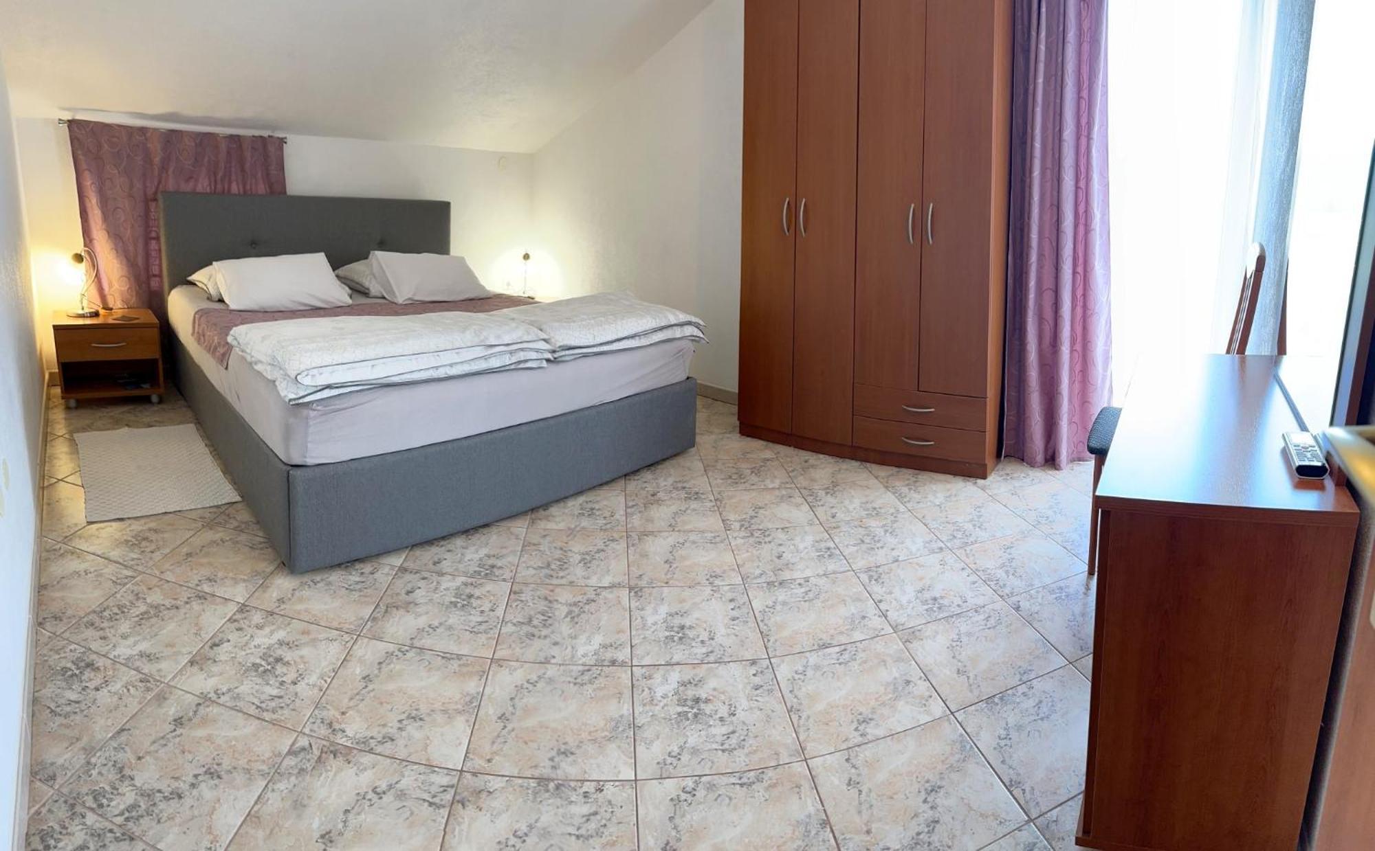 Apartments Grgic Zrnovo Eksteriør bilde